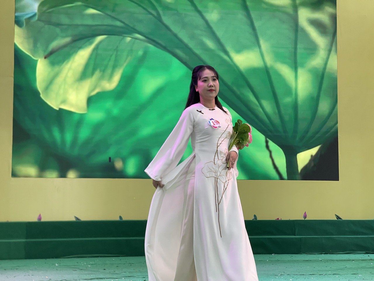 anh tin bai